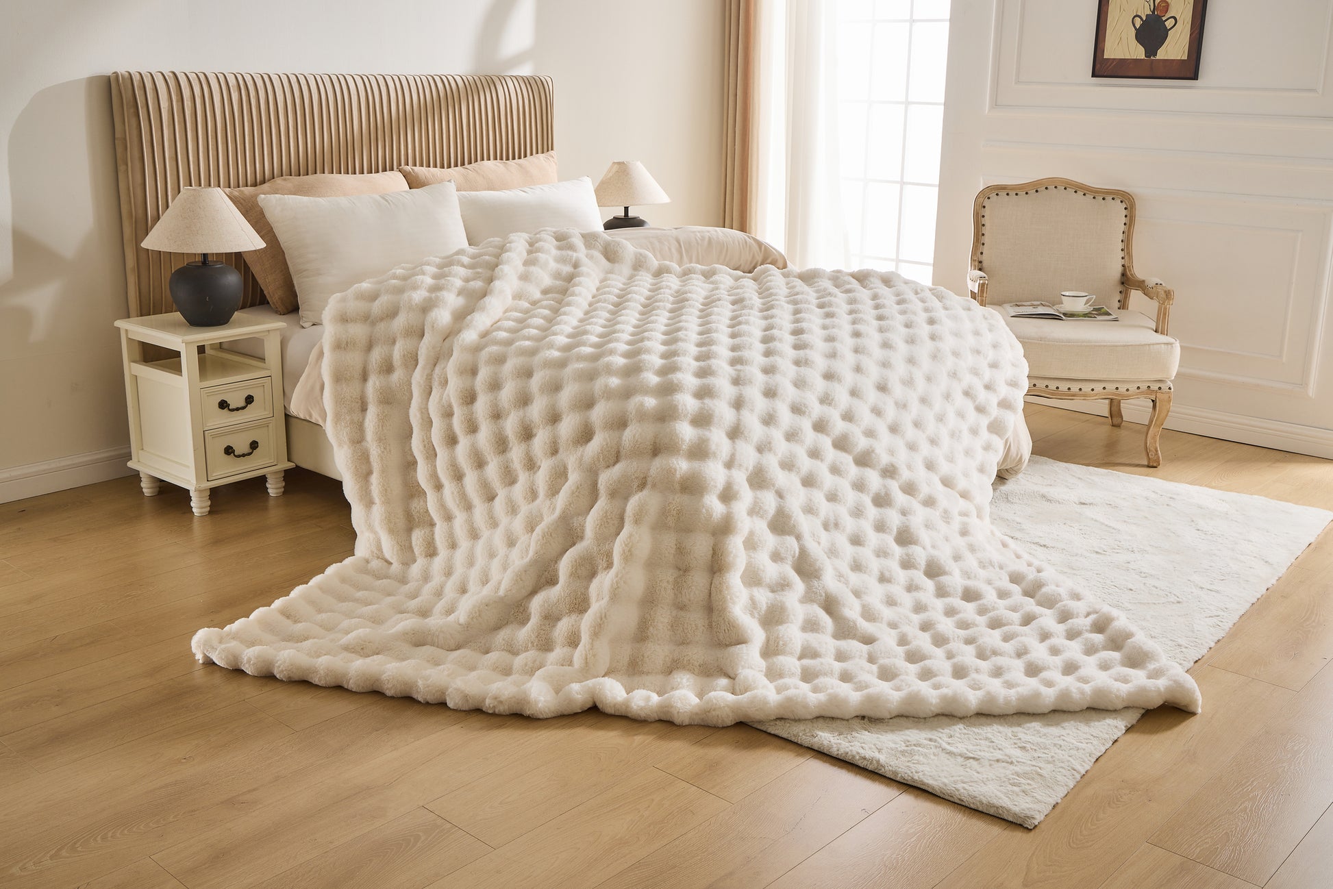 Faux Fur Throw Blanket white
